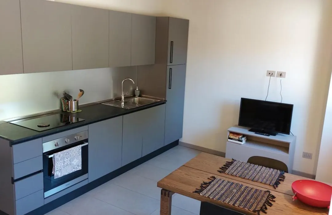 The 6 Apartments S-1